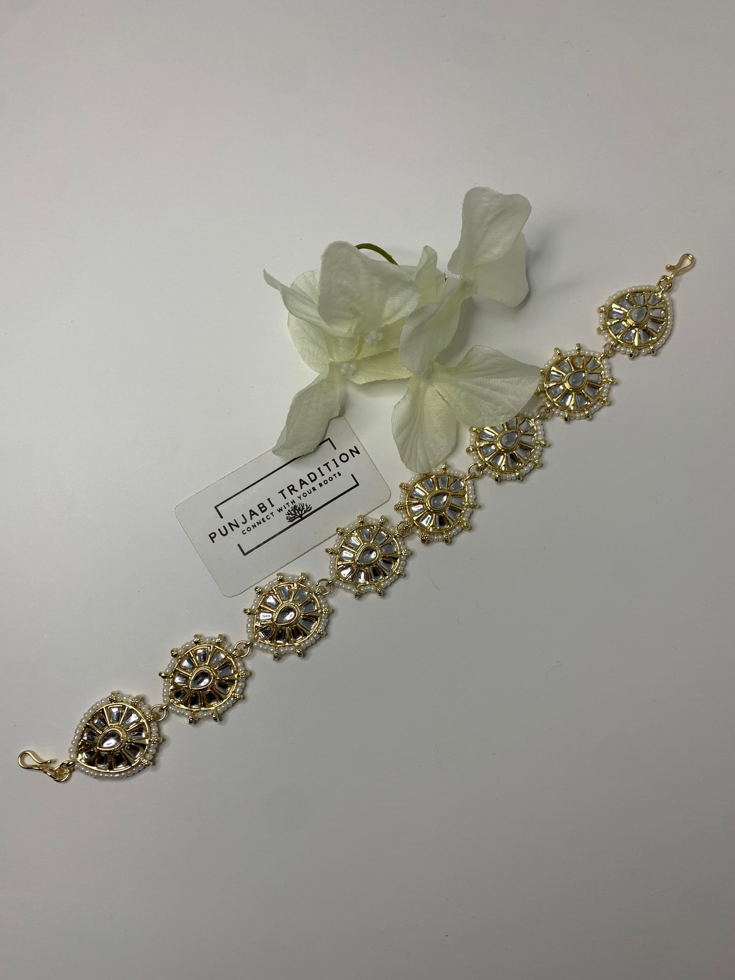 Maag Patti- Drop white
