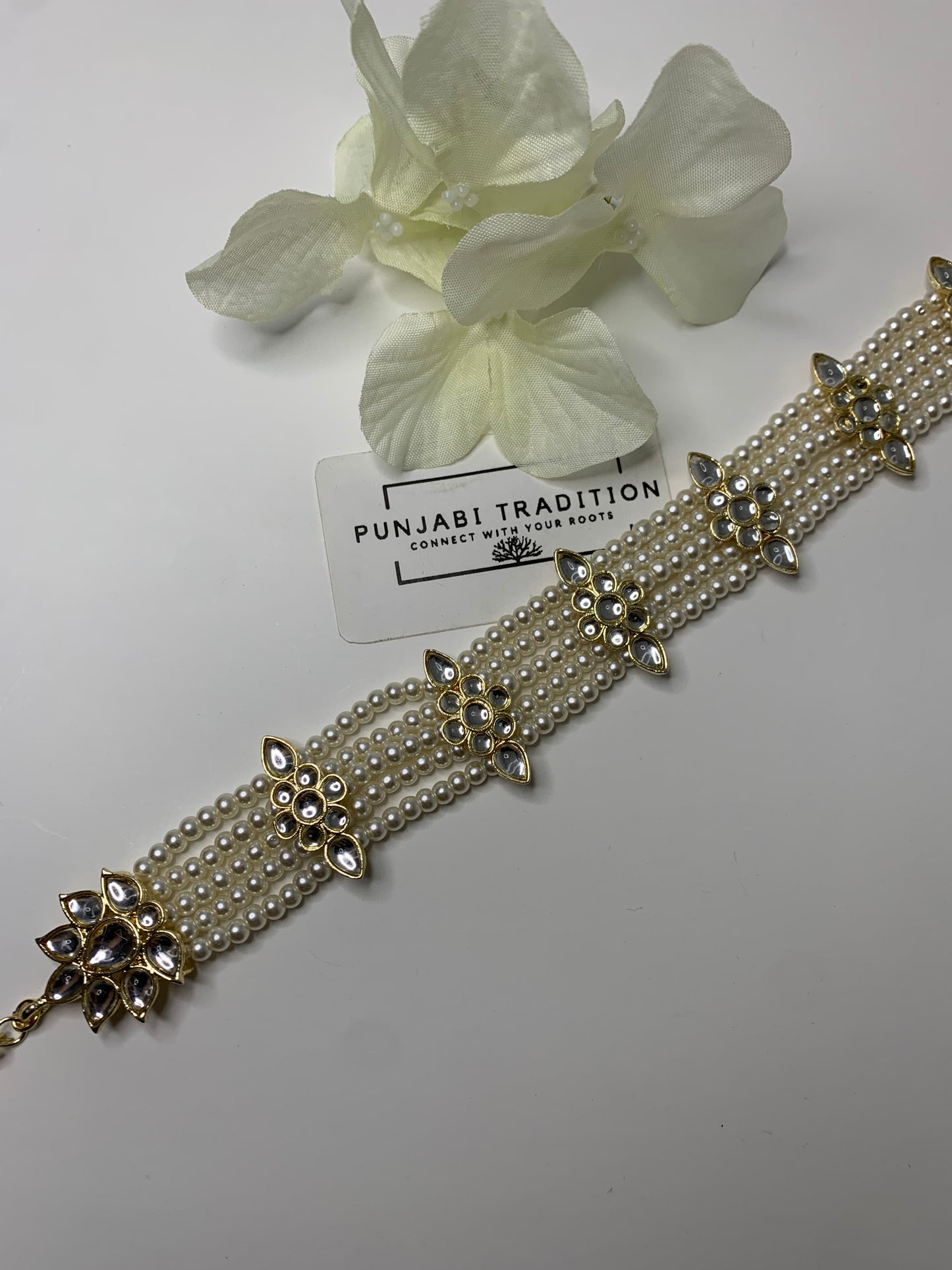Mang patti - Pearl/Flower
