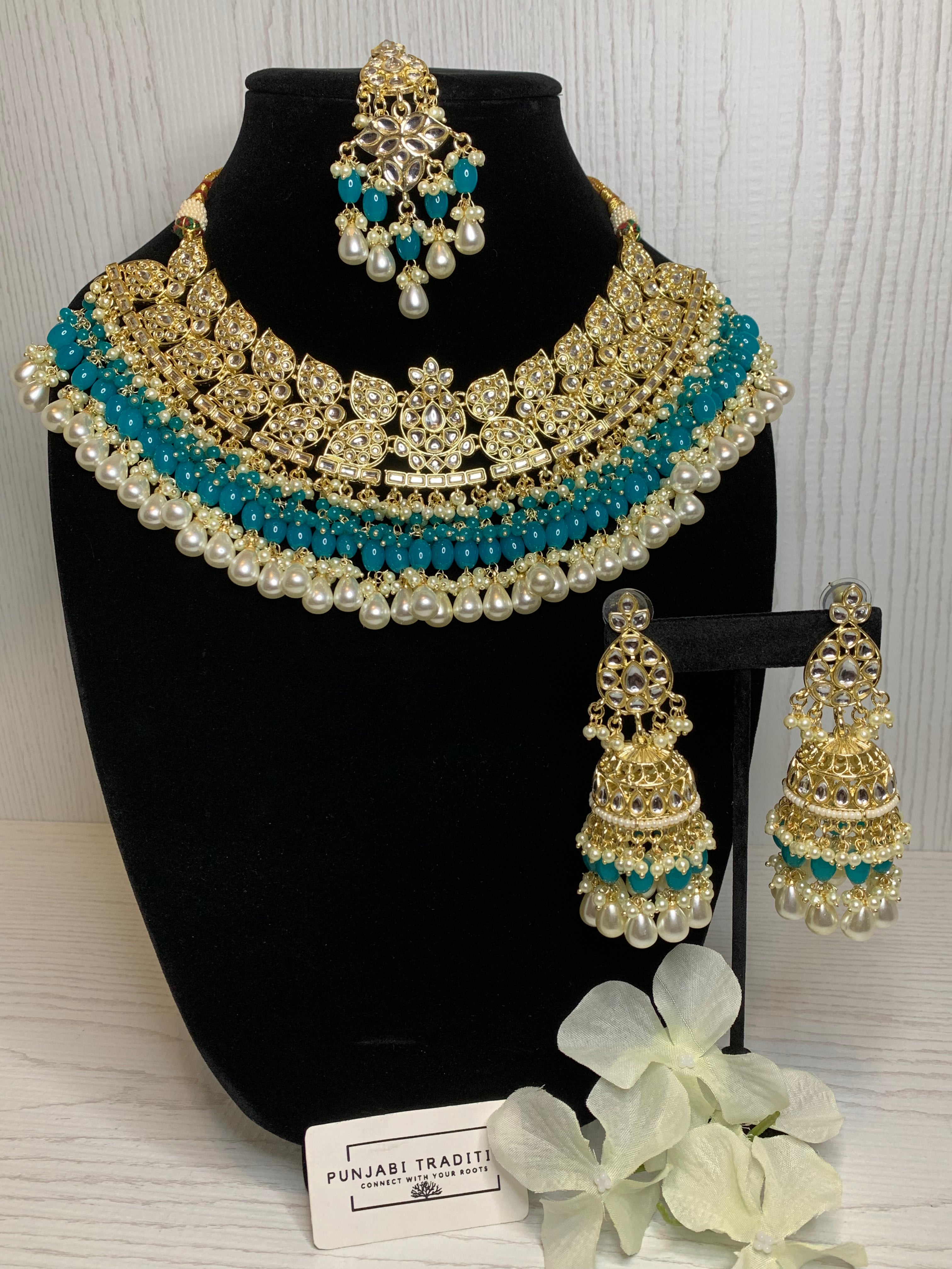 Aavi Pearl Heavy Necklace