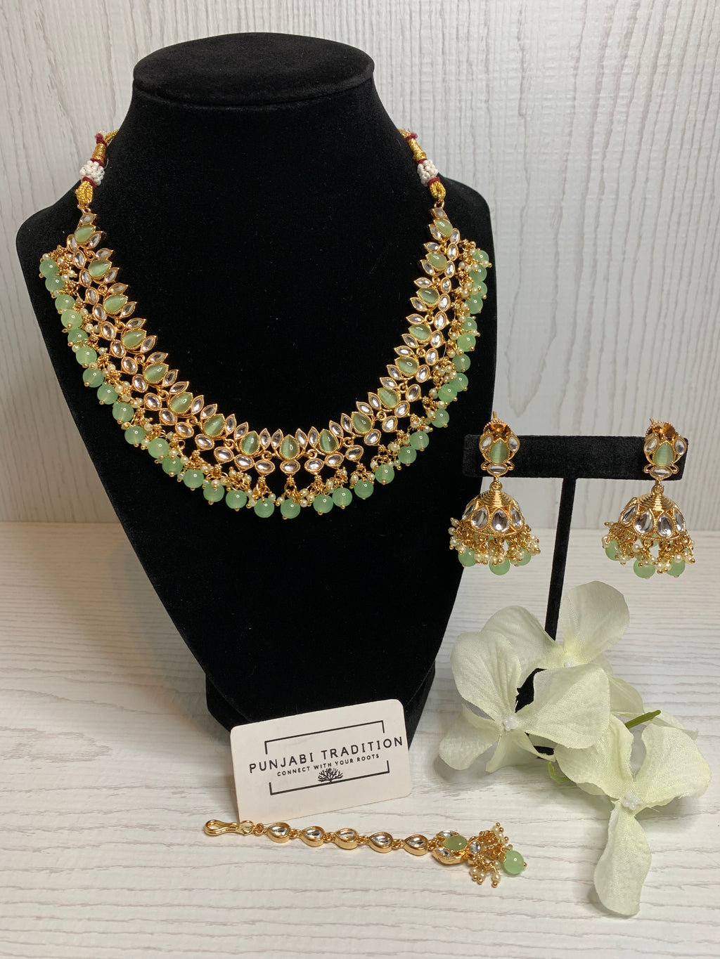 Arshpreet Necklace