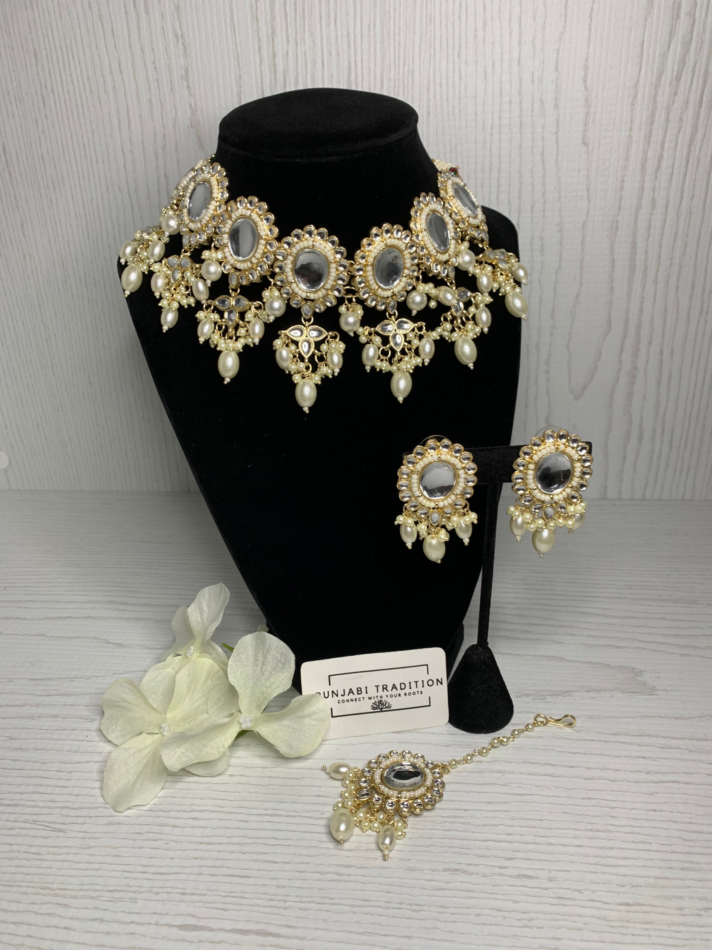 Inaya Choker Necklace