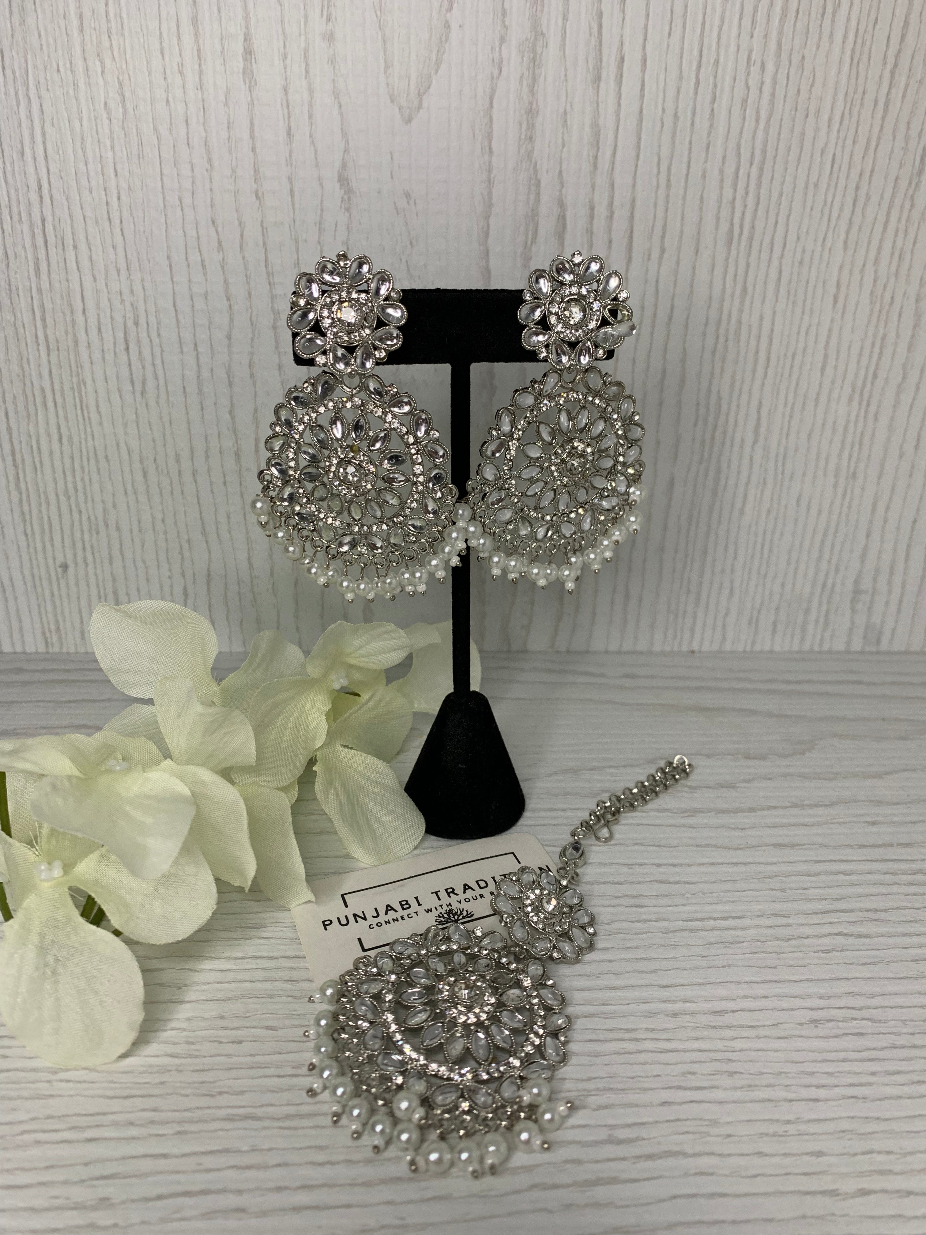 Trisha Silver Set