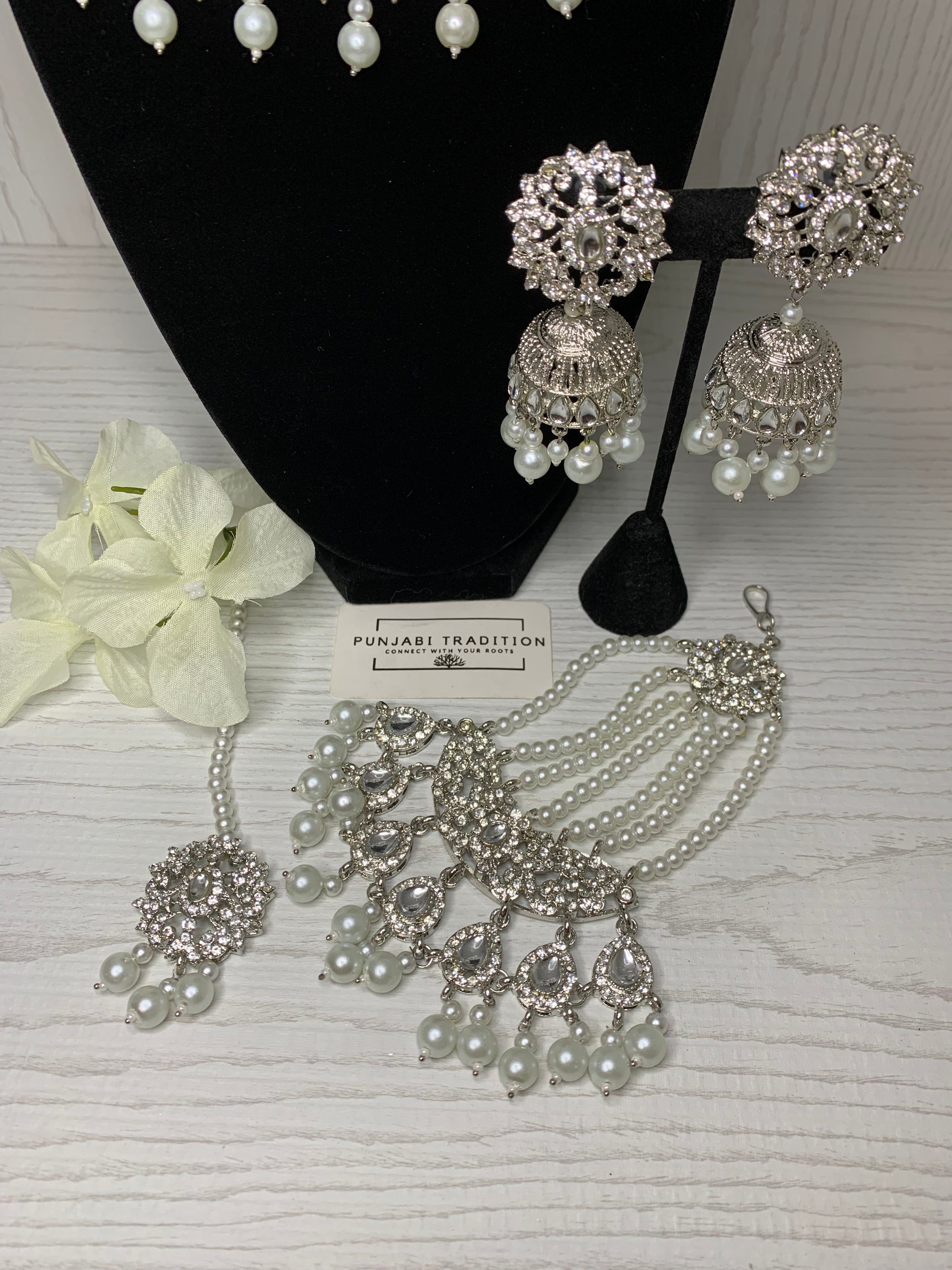 Trisha Silver Necklace