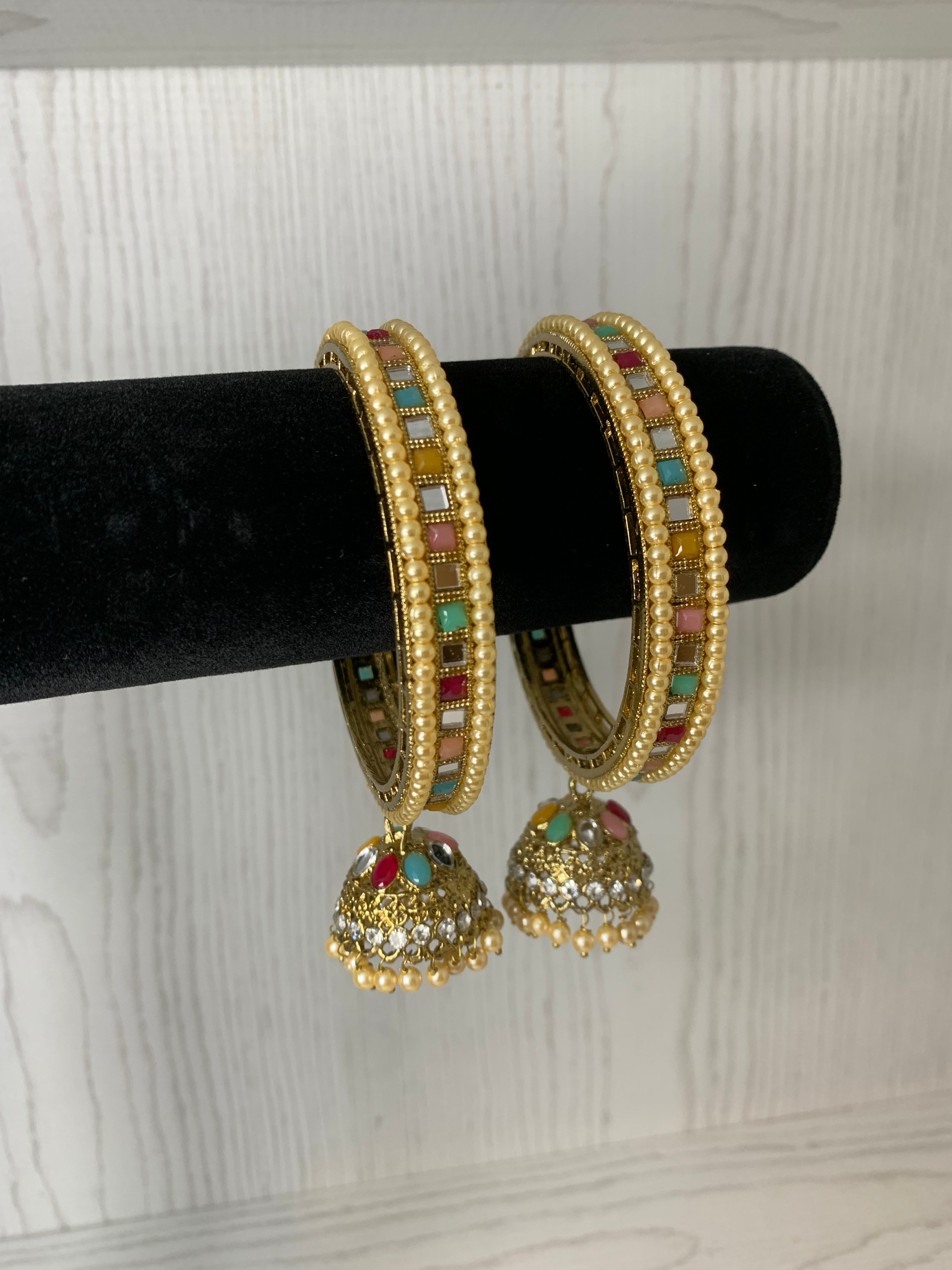 Jasmeen Kare - Jhumke hanging -Multi