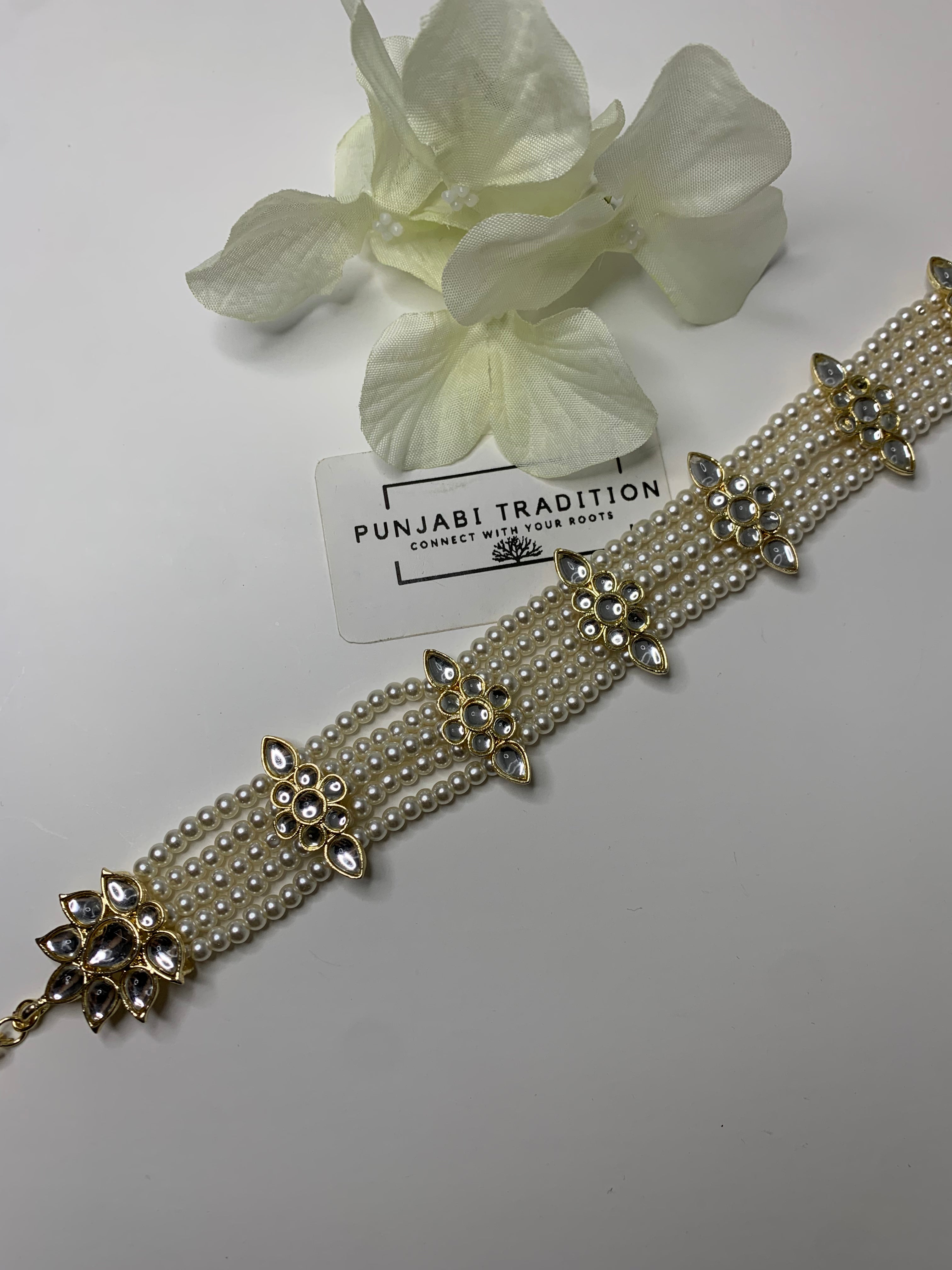 Mathapatti- Pearl/Flower