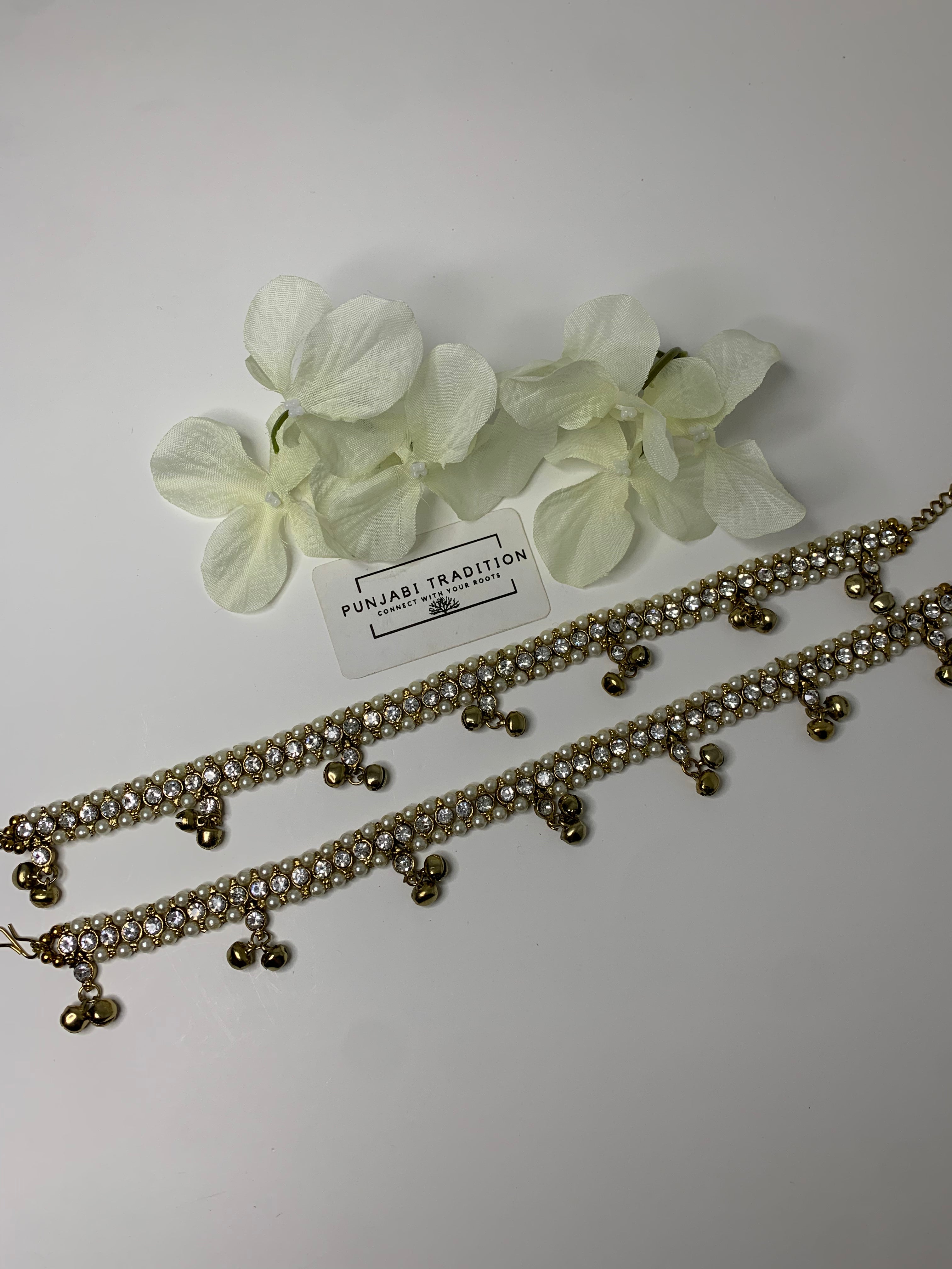 Keena- Simple Anklet