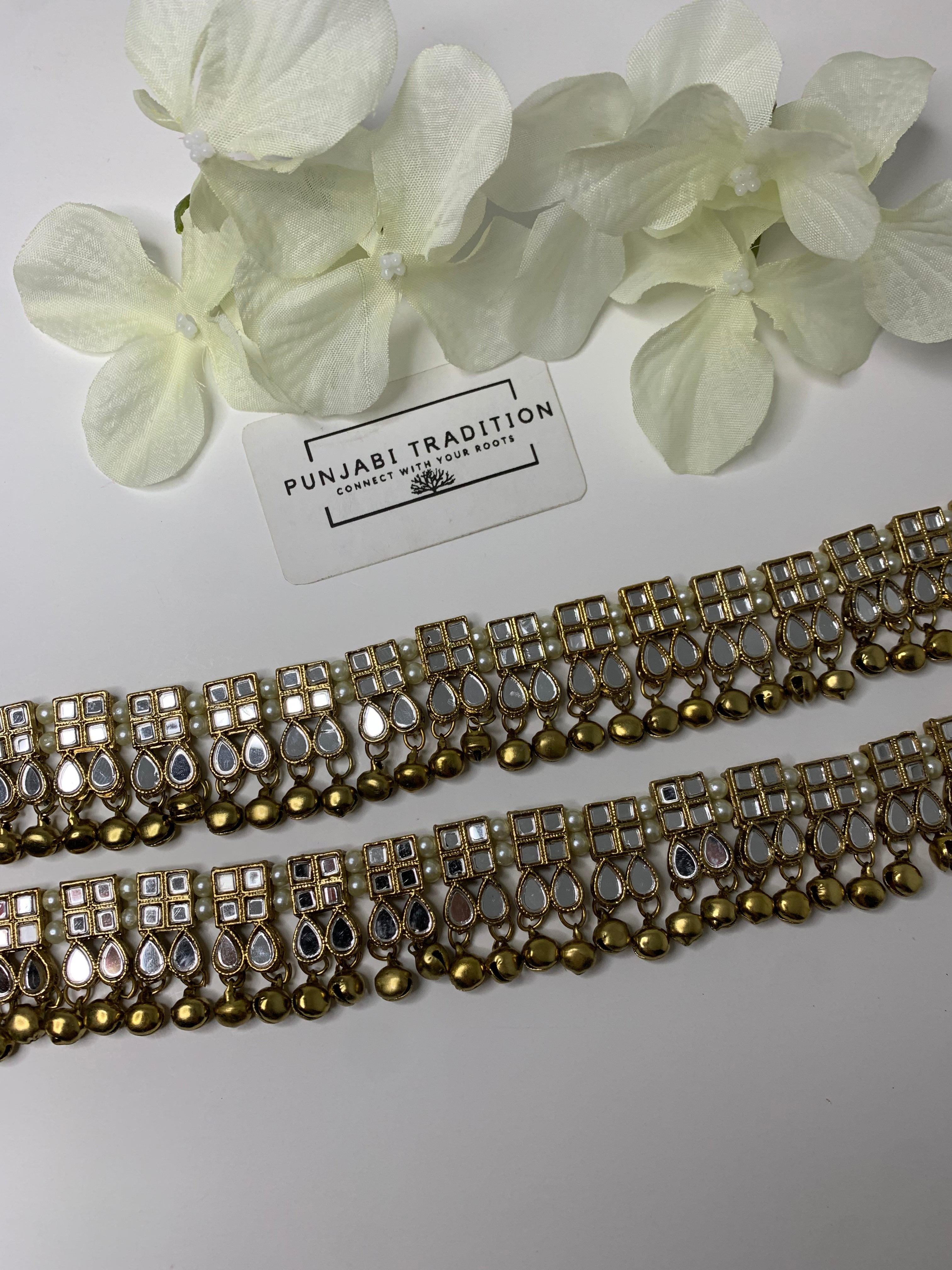 Ceeya- Anklet Square