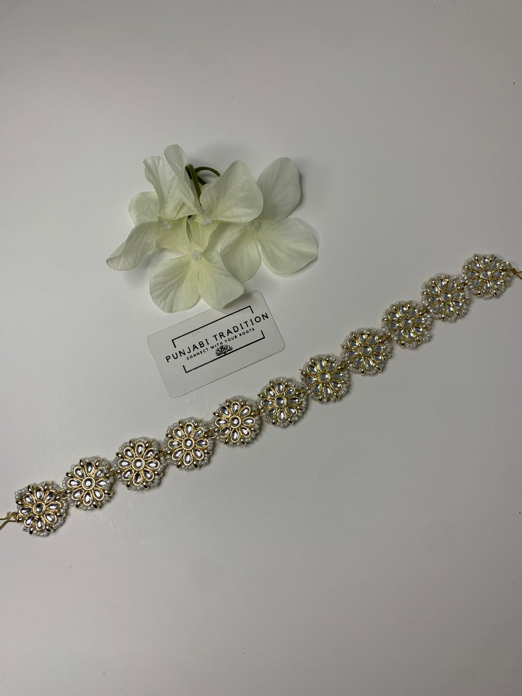 Sheen sheeshphool Flower