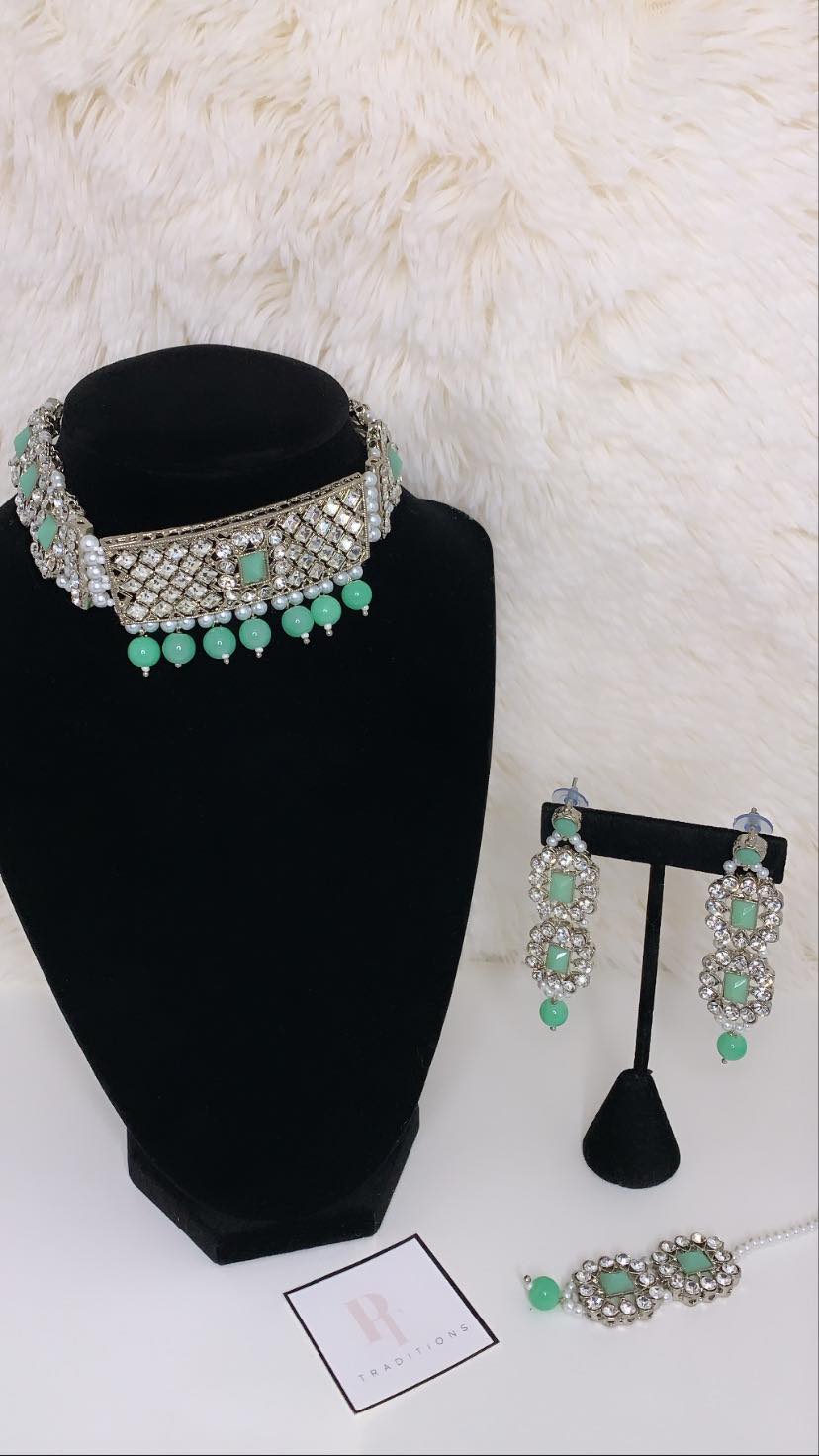 Meet - Punjabi Traditions