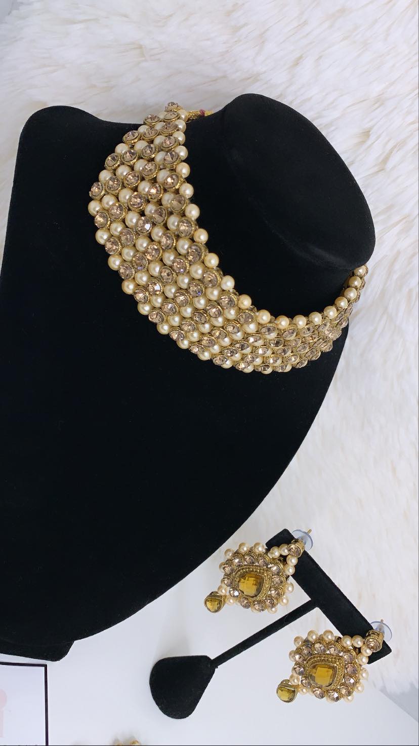 Preity - Punjabi Traditions