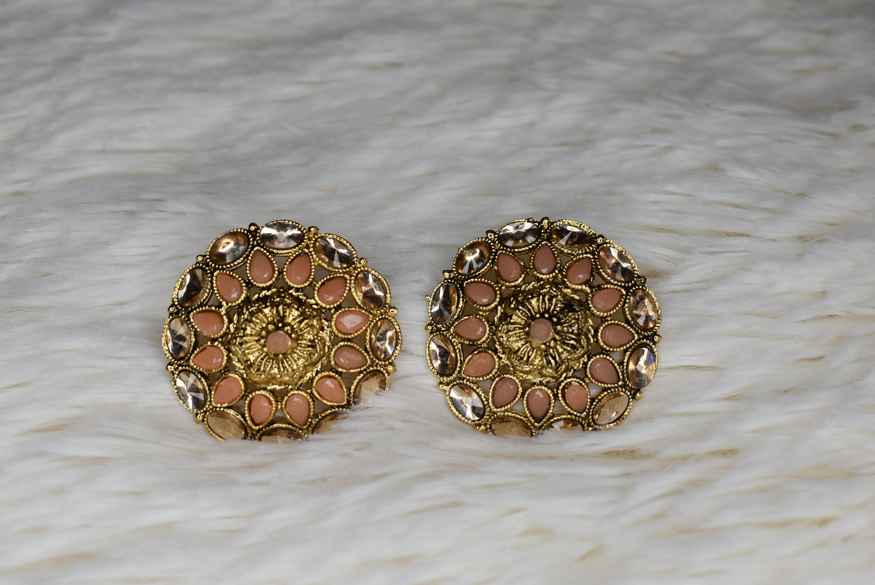 Ari Earring Studs - Punjabi Traditions