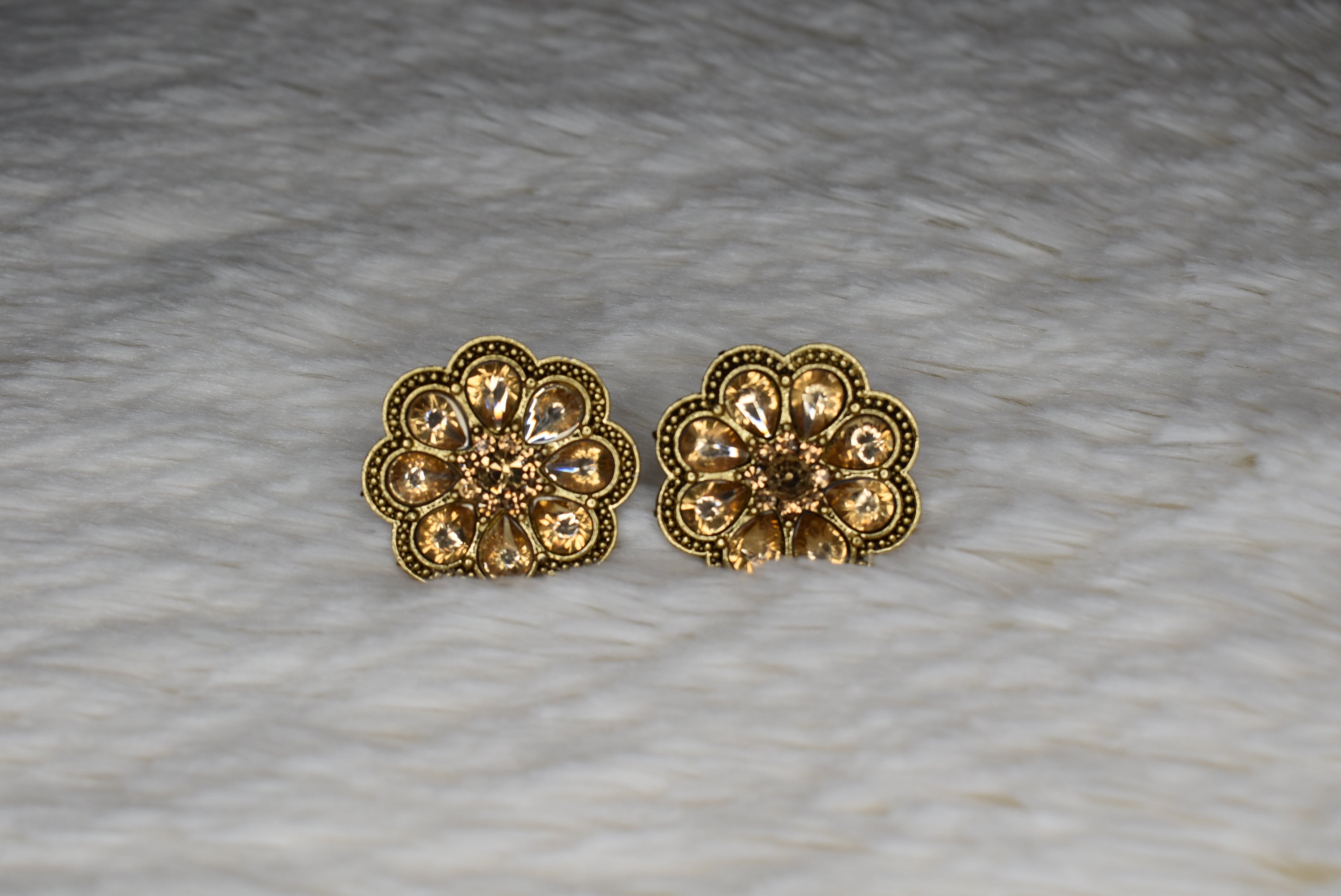 Flower Earring Studs - Punjabi Traditions